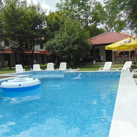 Holiday Park Ranchoto Hotell Kirkovo  Eksteriør bilde