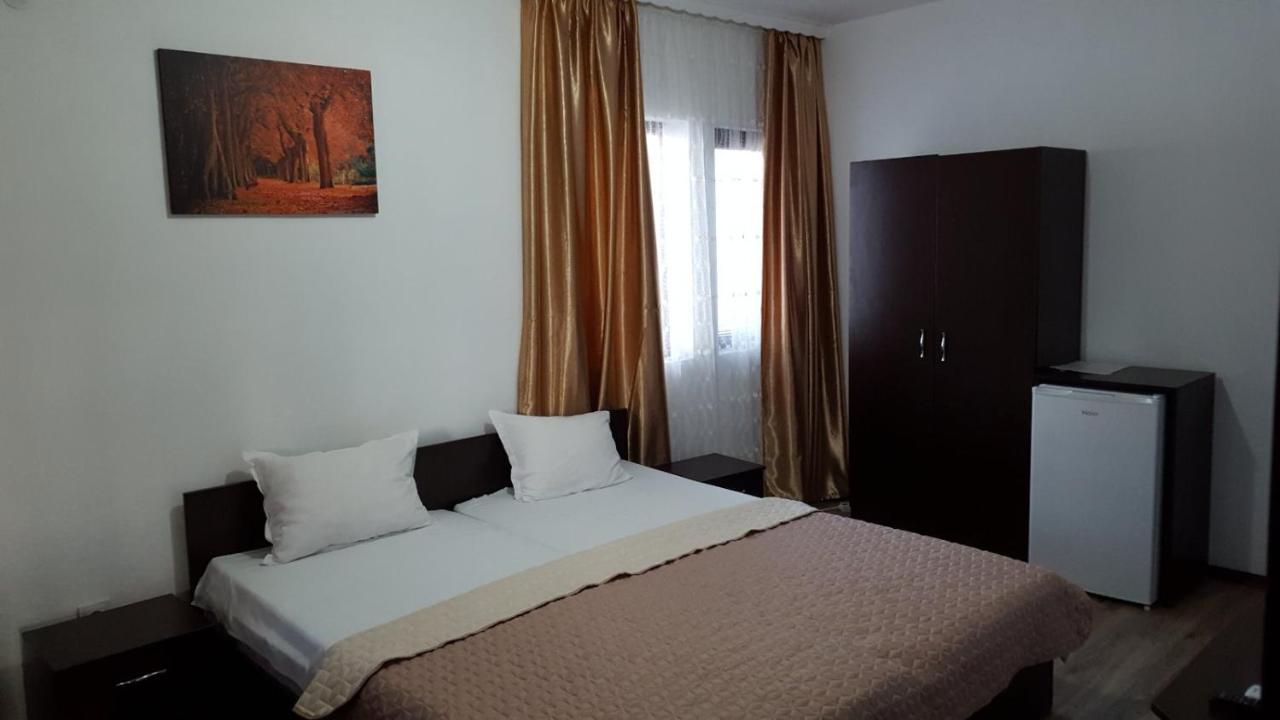 Holiday Park Ranchoto Hotell Kirkovo  Eksteriør bilde
